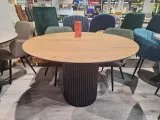Стол DikLine AKR120 Керамика древесная OAKWOOD HONEY/подстолье черное/опоры черные Образец в салоне ТЦ Красный Кит