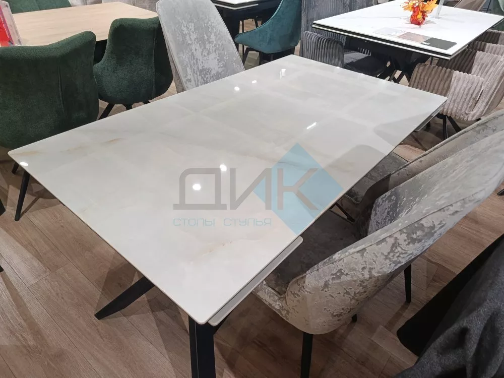 Стол DikLine DKX140 керамика глянец Ostra Bianco (мрамор глянец белый)  Образец в салоне ТЦ Авиапарк