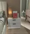 Прикроватная тумба Челси белая глянец Образец в салоне ТЦ  СтройТракт