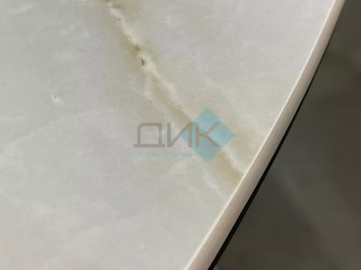 Стол DikLine AKR120 Керамика глянец Ostra Bianco/подстолье черное/опоры черные (2 уп.)