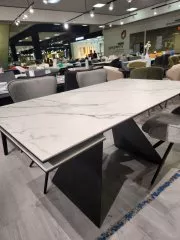 Стол DikLine SKB160 Керамика FNZ 9206037 (белая)/подстолье черное/опоры черные Образец в салоне ТЦ Твой дом