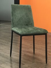 Стул DikLine 270 SB1 зеленый, ножки черные Образец в салоне ТЦ Европолис