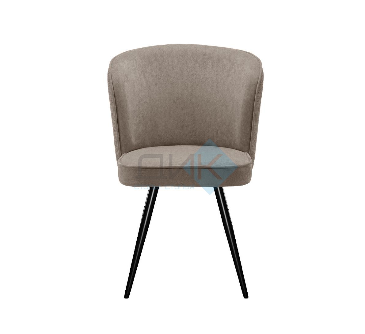 Стул DikLine 348 поворотный P03/L03 бежевый, ножки черные