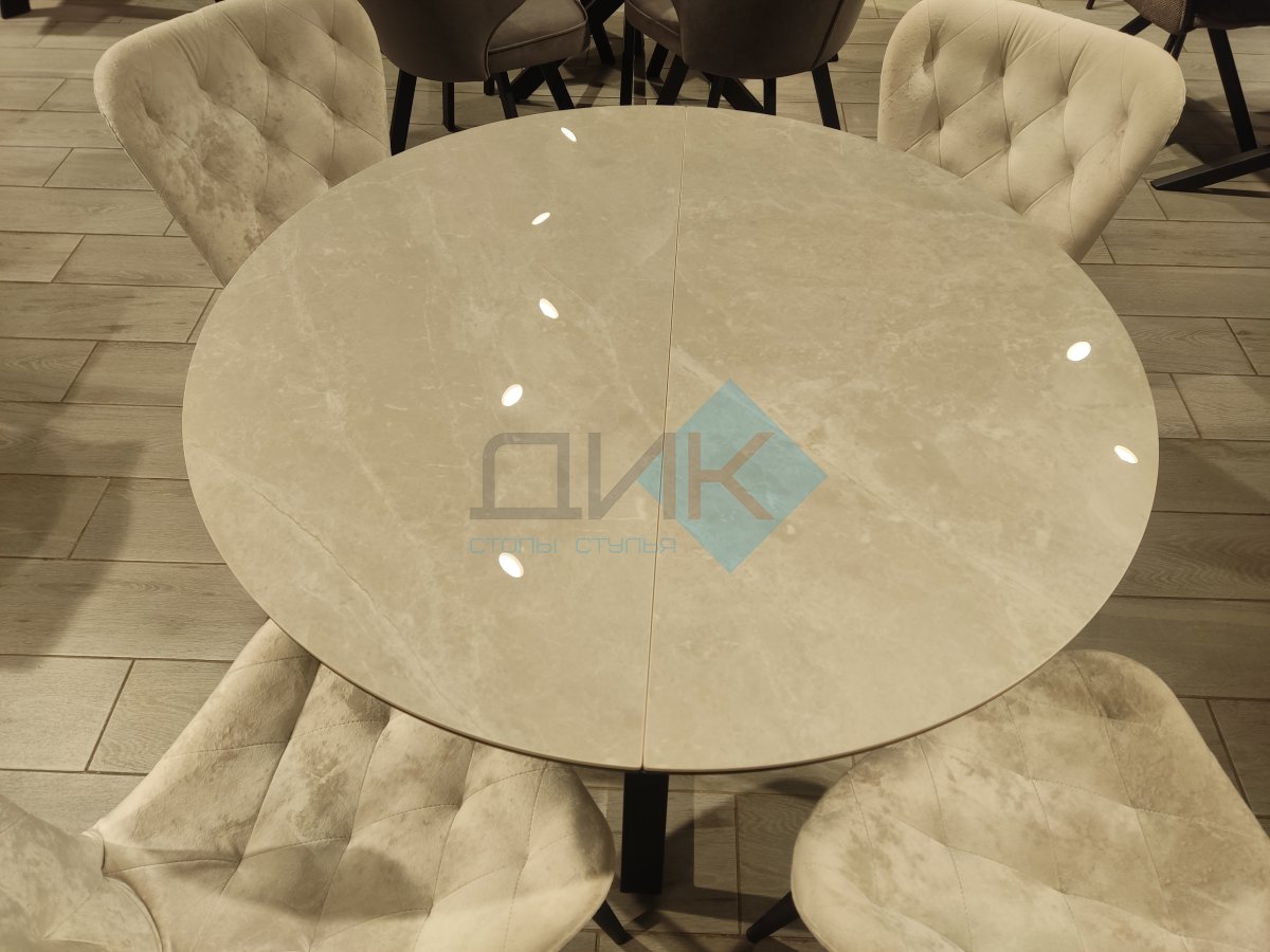 Стол DikLine SKZ100 d1000 Керамика Belgium Grey Polished/опоры черные  Образец в салоне Галеря Ремонта