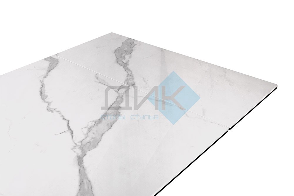 Стол DikLine SFE140 Керамика Белый мрамор/подстолье черное/опоры черные (2 уп.)