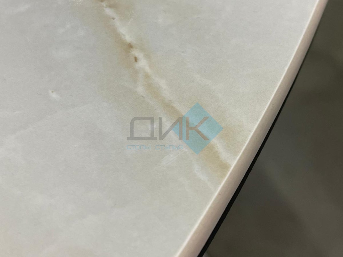 Стол DikLine AKR120 Керамика глянец Ostra Bianco/подстолье черное/опоры черные (2 уп.)