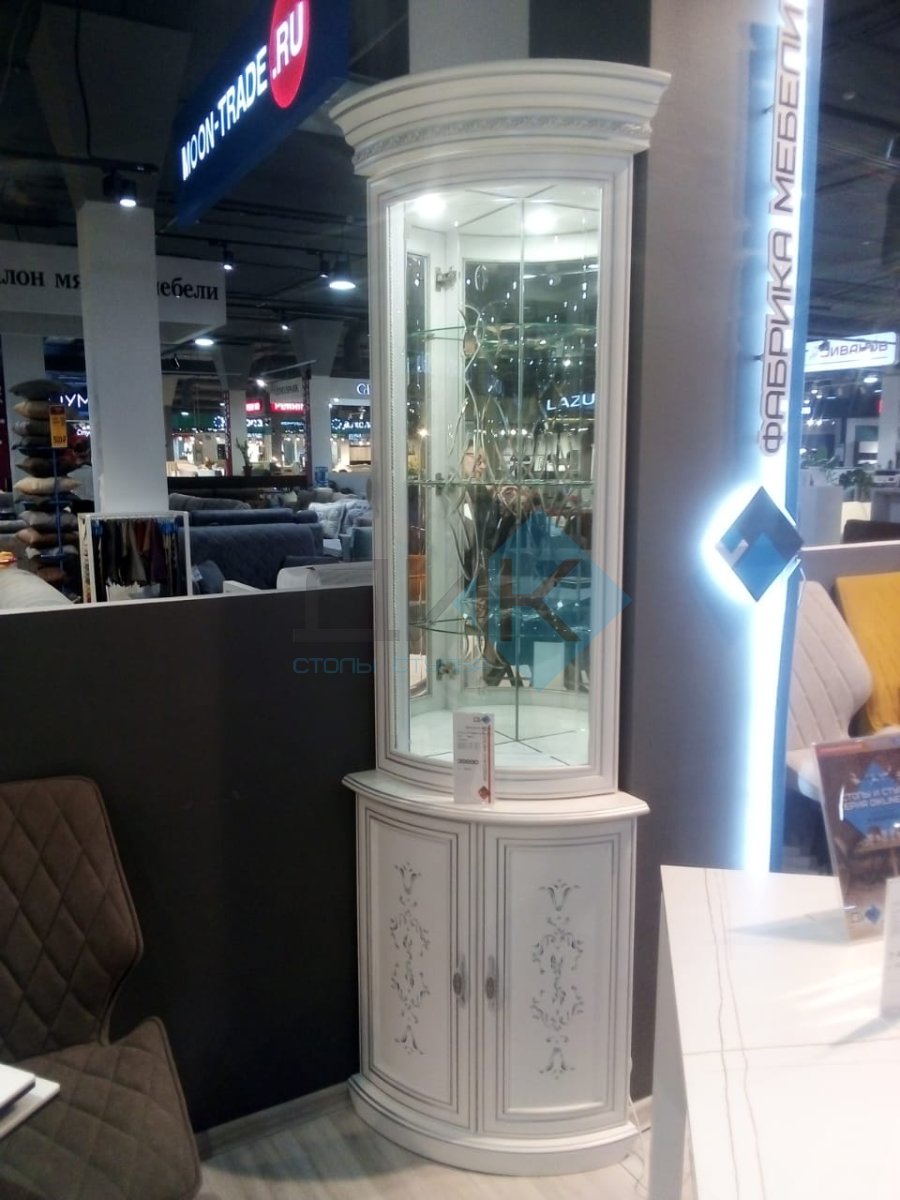 Витрина угловая Милан Образец из салона